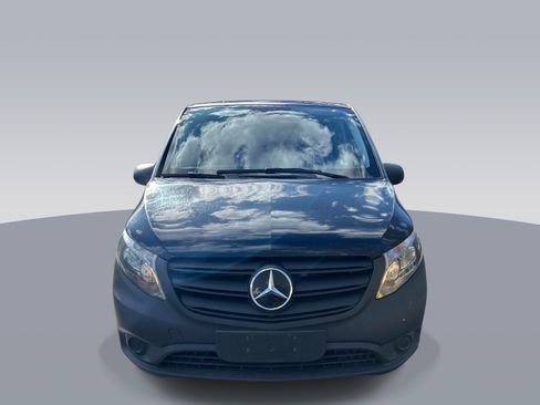 Used 2023 Mercedes-Benz Metris Passenger image 8