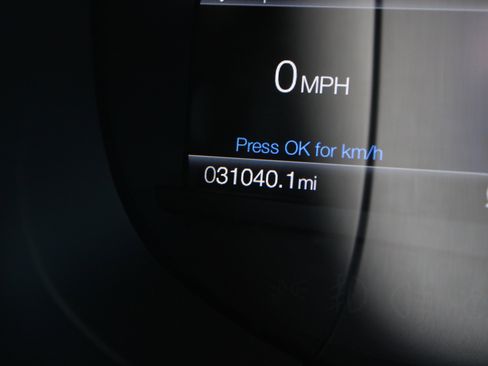 Used 2024 Ford Edge ST-Line image 23