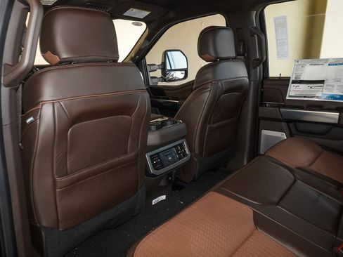 New 2025 Ford F250 King Ranch w/ Chrome Package image 37