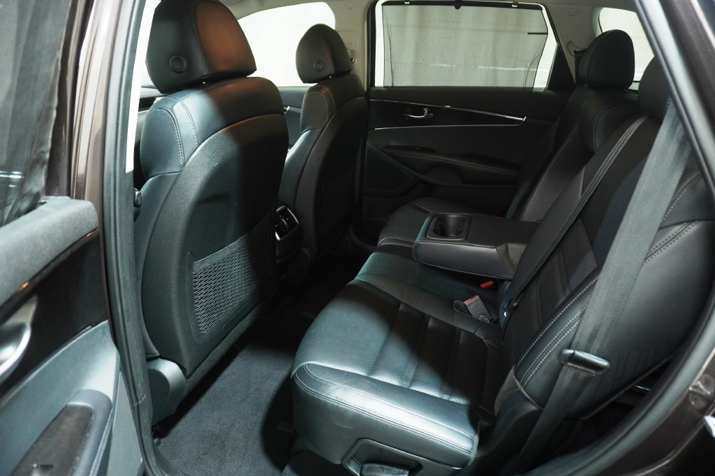 Used 2018 Kia Sorento EX FWD image 13