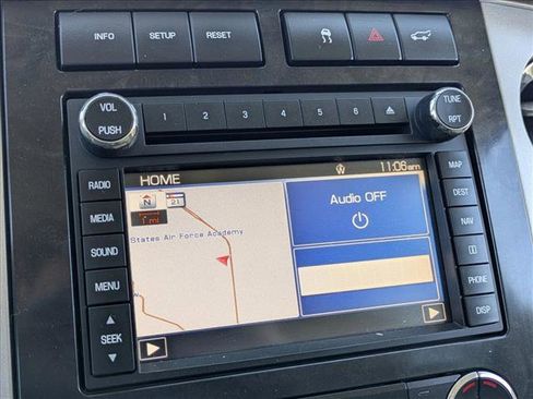 Used 2011 Ford Expedition EL Limited image 12