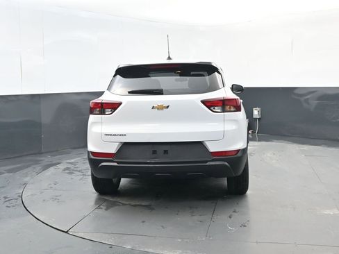 Certified 2023 Chevrolet TrailBlazer LS image 4