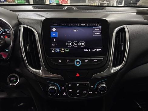 Used 2019 Chevrolet Equinox LT image 12