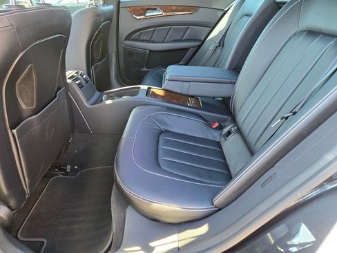 Used 2015 Mercedes-Benz CLS 550 4MATIC image 13