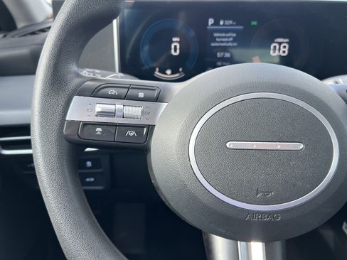 Used 2025 Hyundai Sonata SEL FWD image 29