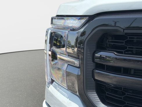 Used 2026 Ford F150 Lariat AWD/4WD image 8