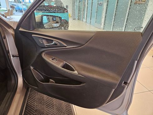 Used 2022 Chevrolet Malibu RS FWD image 23