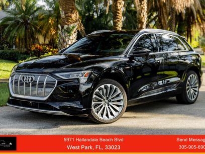 Used 2019 Audi e-tron Prestige w/ Prestige Package