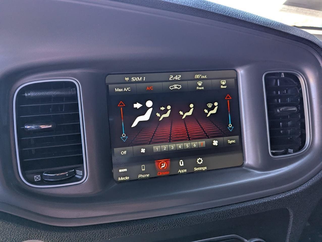 Used 2023 Dodge Charger SXT RWD image 21