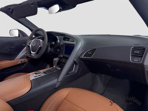 Used 2017 Chevrolet Corvette Stingray Coupe RWD image 38