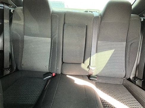 Used 2019 Dodge Challenger SXT w/ Driver Convenience Group image 11