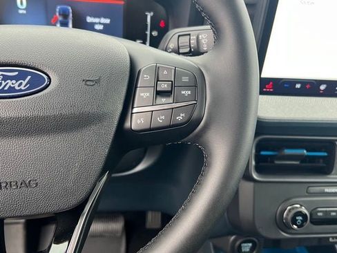 New 2025 Ford Maverick XLT w/ XLT Luxury Package image 39