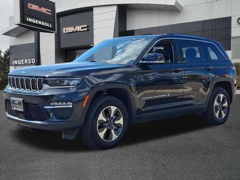 Used 2024 Jeep Grand Cherokee Limited 4xe AWD/4WD image 32
