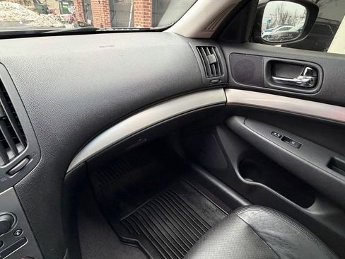 Used 2012 INFINITI G37 x Sedan w/ Premium Pkg image 14