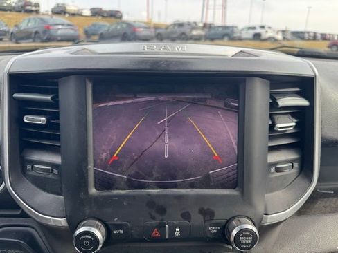 Used 2022 RAM 2500 Big Horn image 12