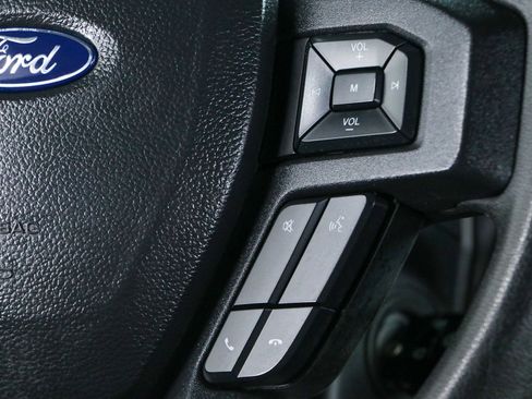 Used 2022 Ford F250 XLT w/ XLT Value Package AWD/4WD image 14