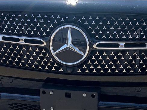 Used 2024 Mercedes-Benz GLE 350 4MATIC image 30