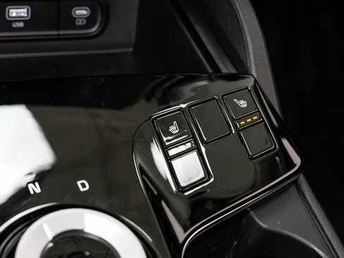 Certified 2024 Kia Sportage LX image 18