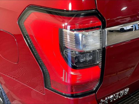 Used 2019 Ford Expedition Limited w/ Equipment Group 301A image 42
