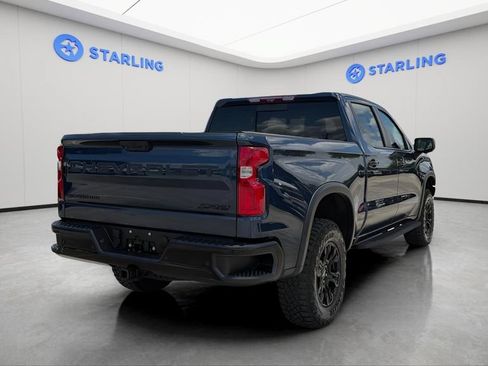 Used 2023 Chevrolet Silverado 1500 ZR2 w/ Technology Package AWD/4WD image 8