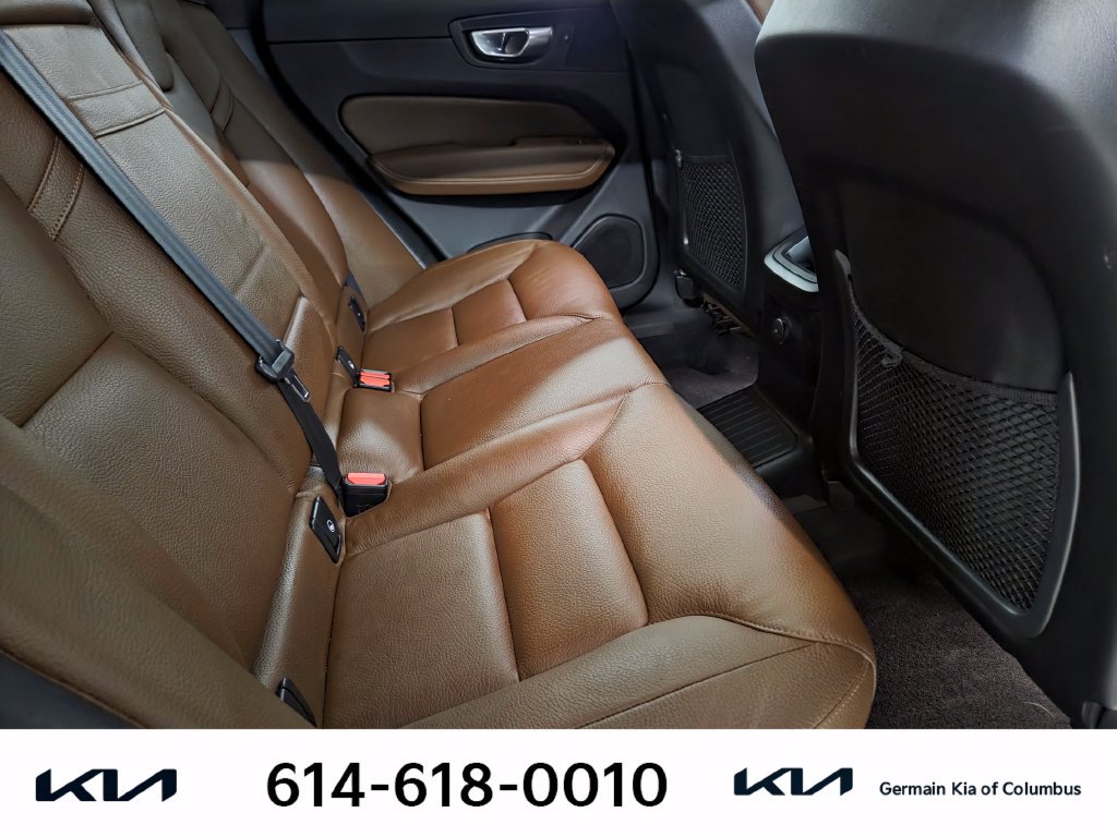 Used 2021 Volvo XC60 T8 Inscription Expression AWD/4WD image 19