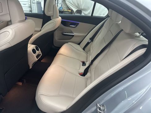 Used 2025 Mercedes-Benz C 300 Sedan image 22