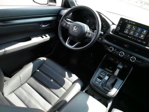 Used 2025 Honda CR-V Sport-L image 9