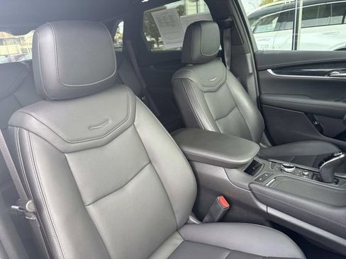Certified 2023 Cadillac XT5 Premium Luxury AWD/4WD image 24