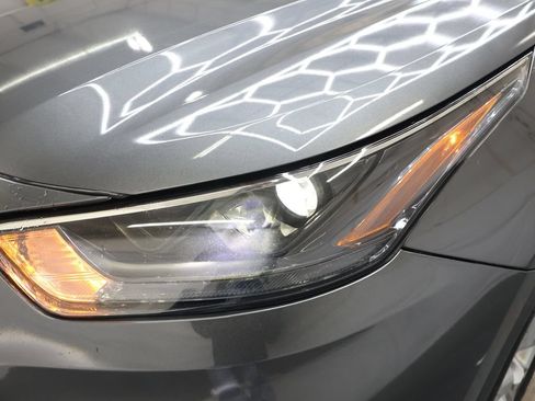 Used 2023 Toyota Highlander LE FWD image 29