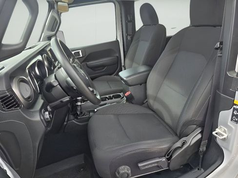 Used 2023 Jeep Wrangler Sport image 13