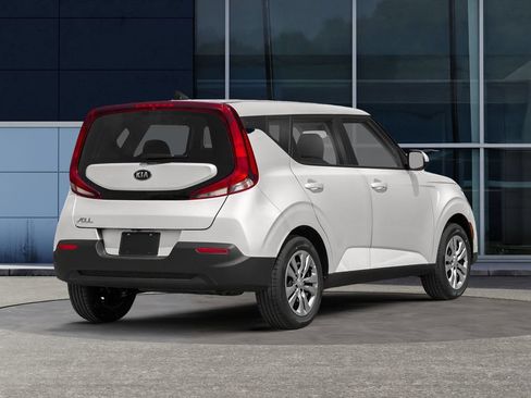 Used 2021 Kia Soul S FWD image 2