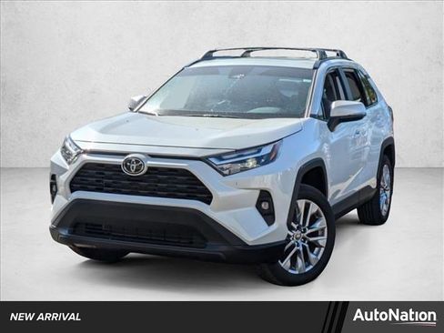 Used 2025 Toyota RAV4 XLE Premium image 1