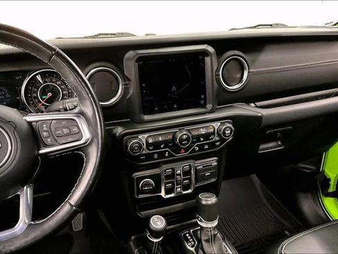 Used 2021 Jeep Gladiator Overland w/ Popular Equipment Package AWD/4WD image 7