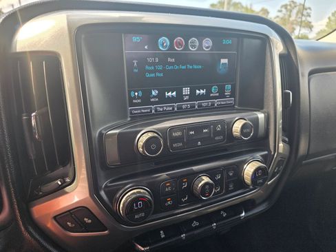 Used 2017 Chevrolet Silverado 1500 LT w/ All Star Edition AWD/4WD image 17