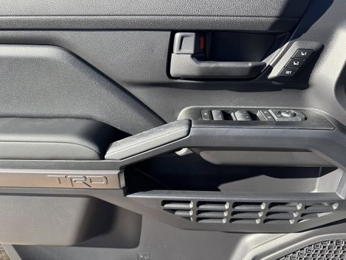 New 2026 Toyota 4Runner TRD Off-Road image 10