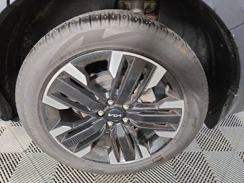 Used 2023 Kia Telluride SX FWD image 11