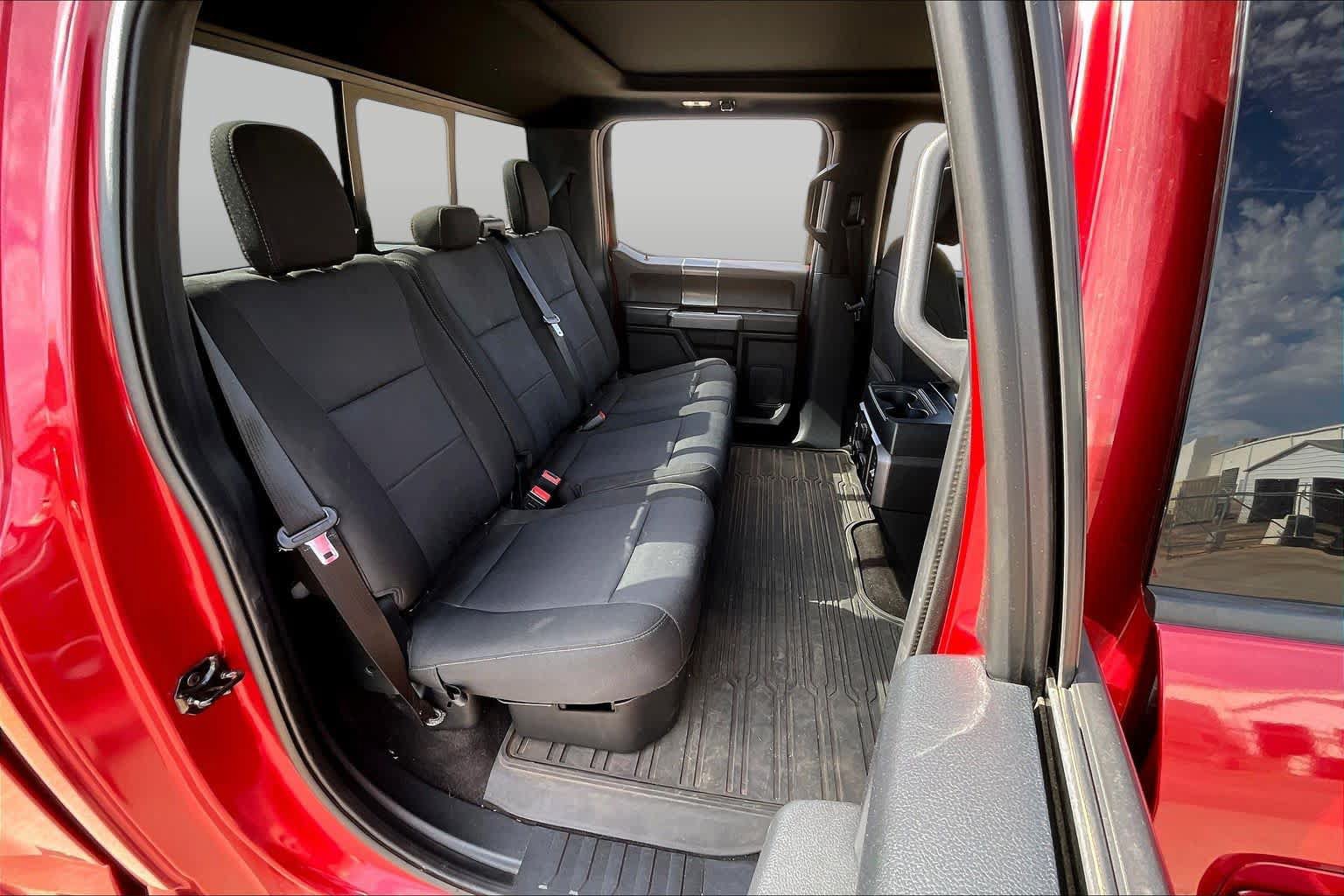 Used 2020 Ford F150 XLT w/ Equipment Group 302A Luxury AWD/4WD image 19