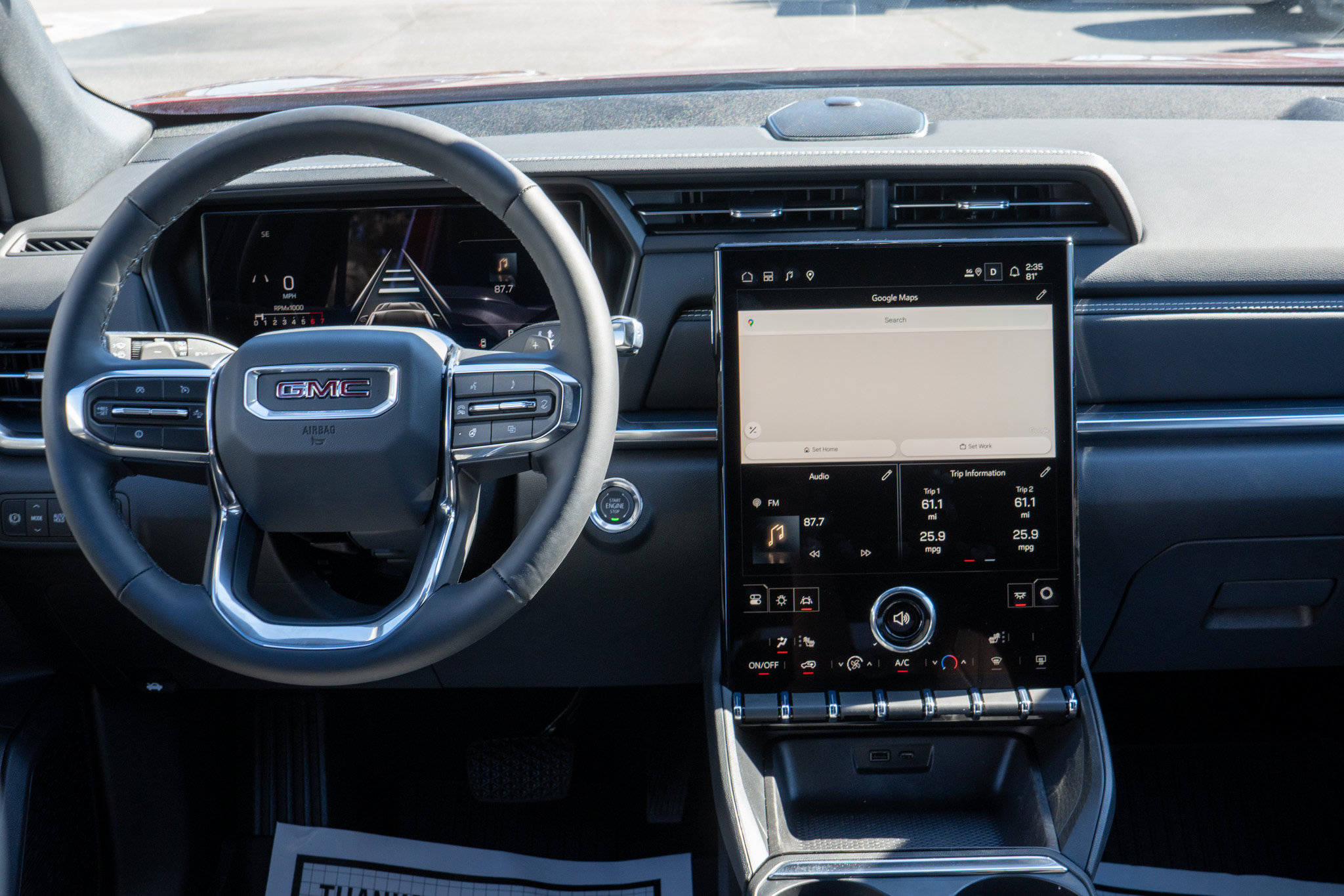 New 2027 GMC Terrain Elevation w/ Black Edition FWD image 13