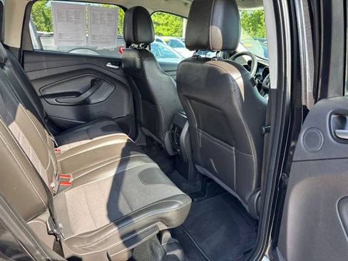 Used 2015 Ford Escape SE w/ SE Chrome Package FWD image 23
