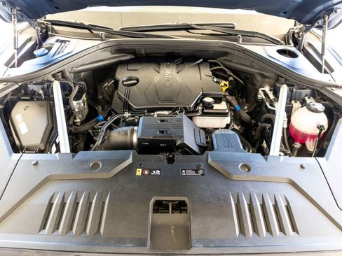 Used 2023 Genesis GV70 2.5T w/ Select Package image 31