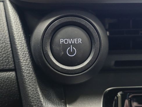 New 2026 Toyota Prius LE image 29