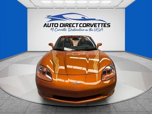 Used 2007 Chevrolet Corvette Convertible w/ Preferred Equipment Group RWD image 2