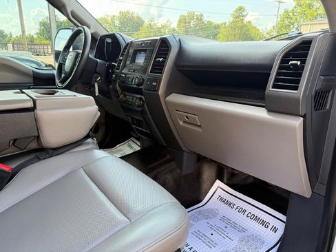 Used 2022 Ford F350 XL w/ Power Equipment Group AWD/4WD image 21