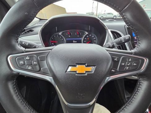 Used 2019 Chevrolet Equinox Premier image 14