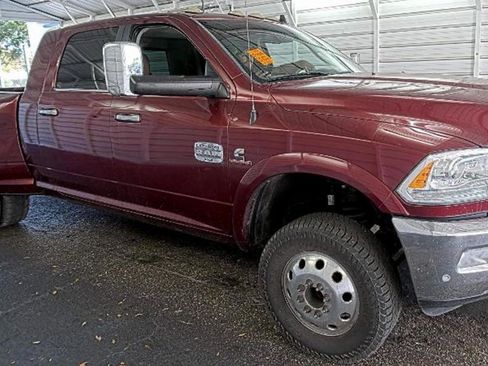 Used 2018 RAM 3500 Laramie Longhorn image 2
