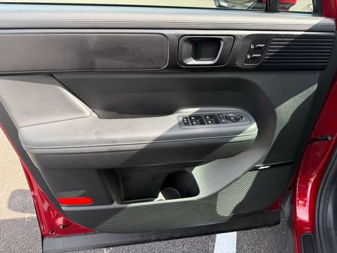 Certified 2025 Hyundai Santa Fe Calligraphy FWD image 11