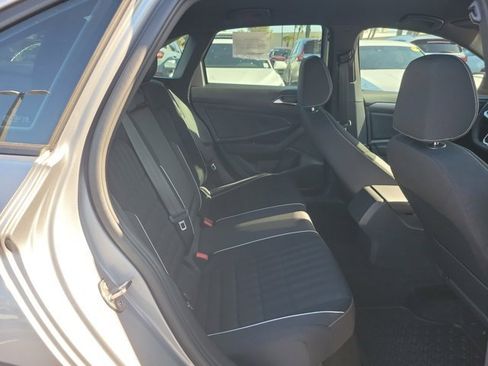 Certified 2024 Volkswagen Jetta Sport image 8