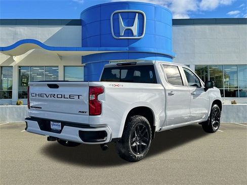 Used 2022 Chevrolet Silverado 1500 RST w/ RST All Star Premium Package image 2
