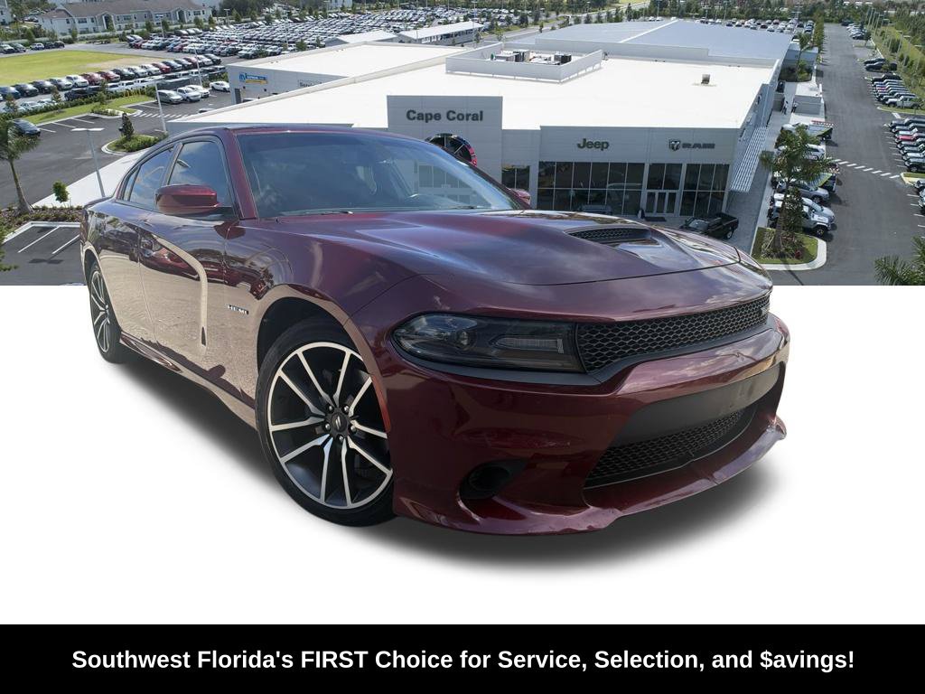 Used 2020 Dodge Charger R/T w/ Plus Group RWD image 2