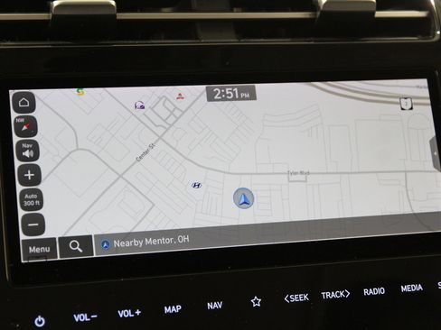 Certified 2023 Hyundai Tucson Limited w/ Winter Package image 10